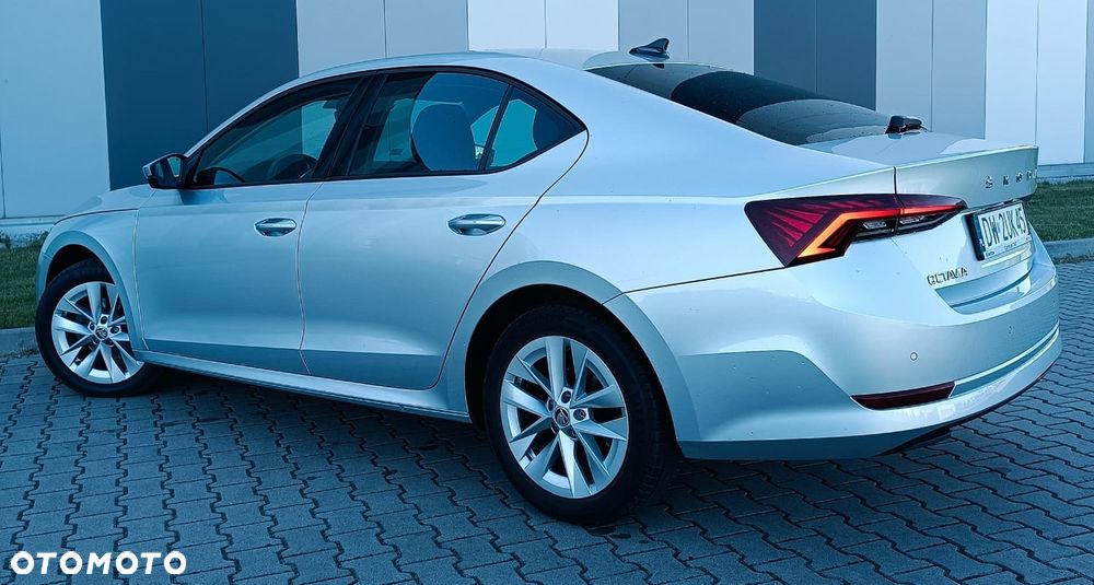 Skoda Octavia 2.0 TDI Ambition - 2