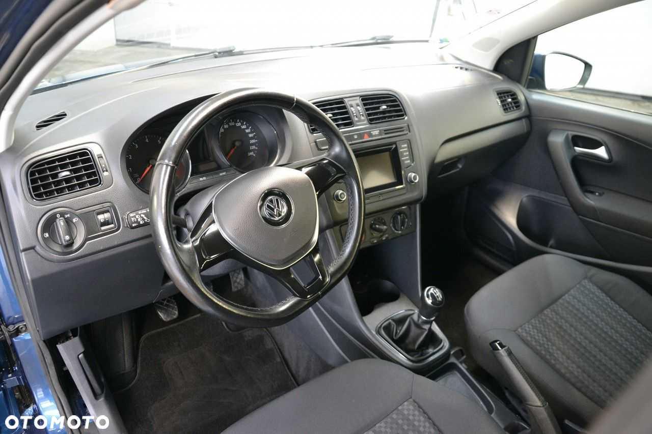 Volkswagen Polo - 23