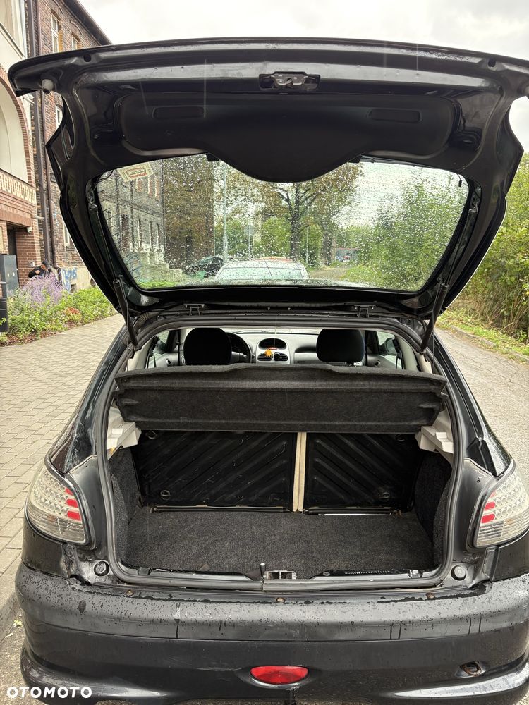 Peugeot 206 - 7