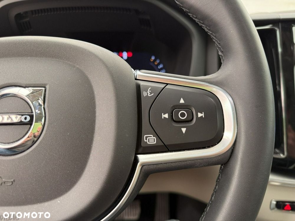Volvo XC 60 - 23