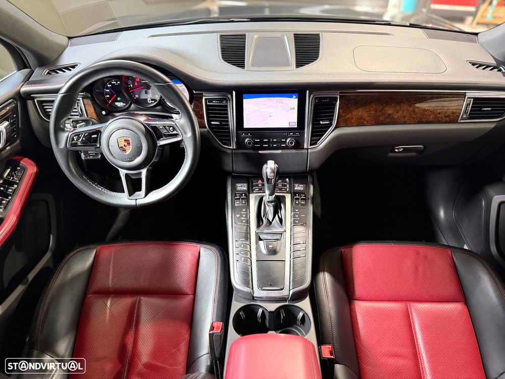 Porsche Macan S - 29