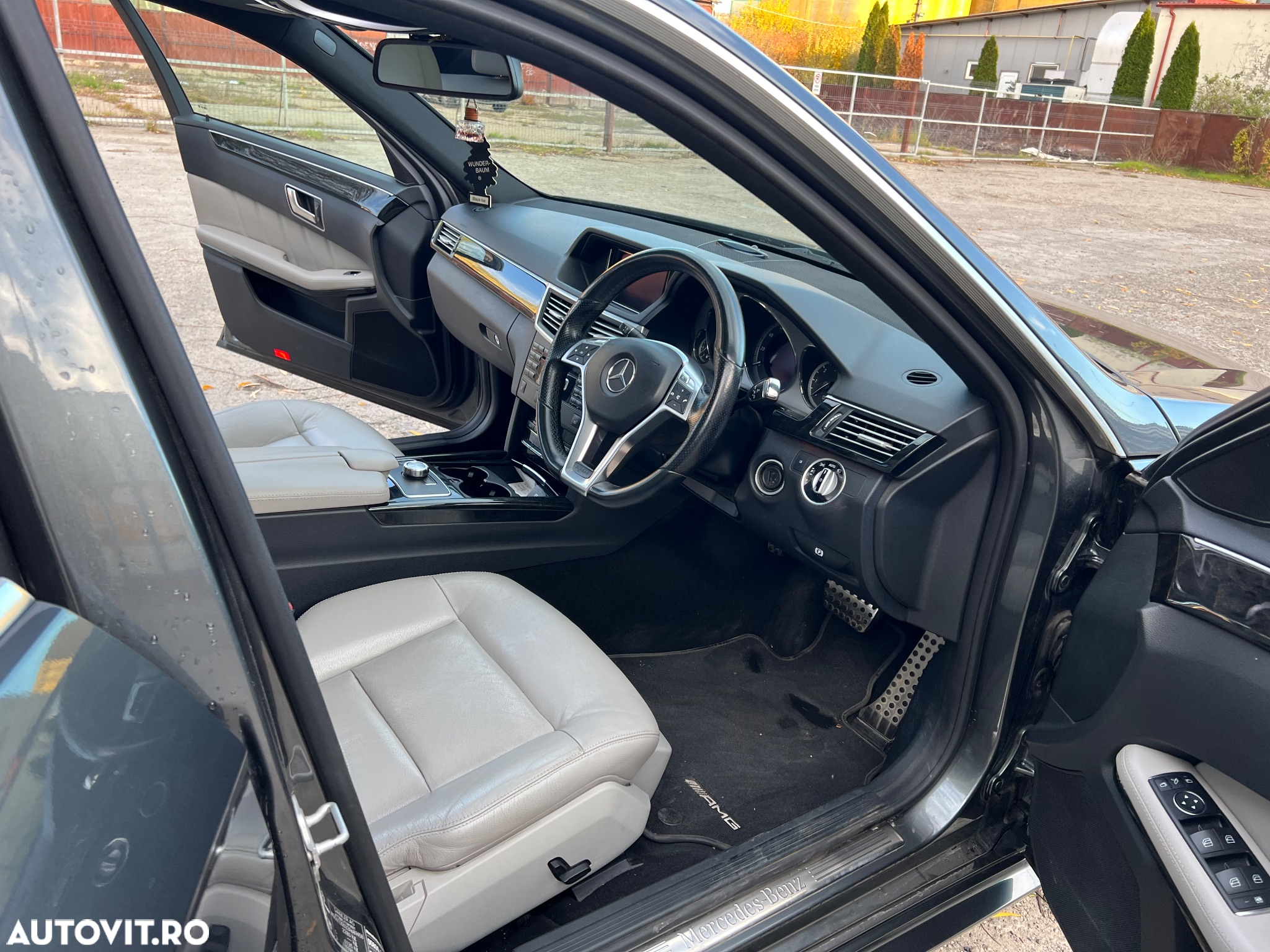 Mercedes-Benz E 250 CDI BlueEfficiency Aut. - 12