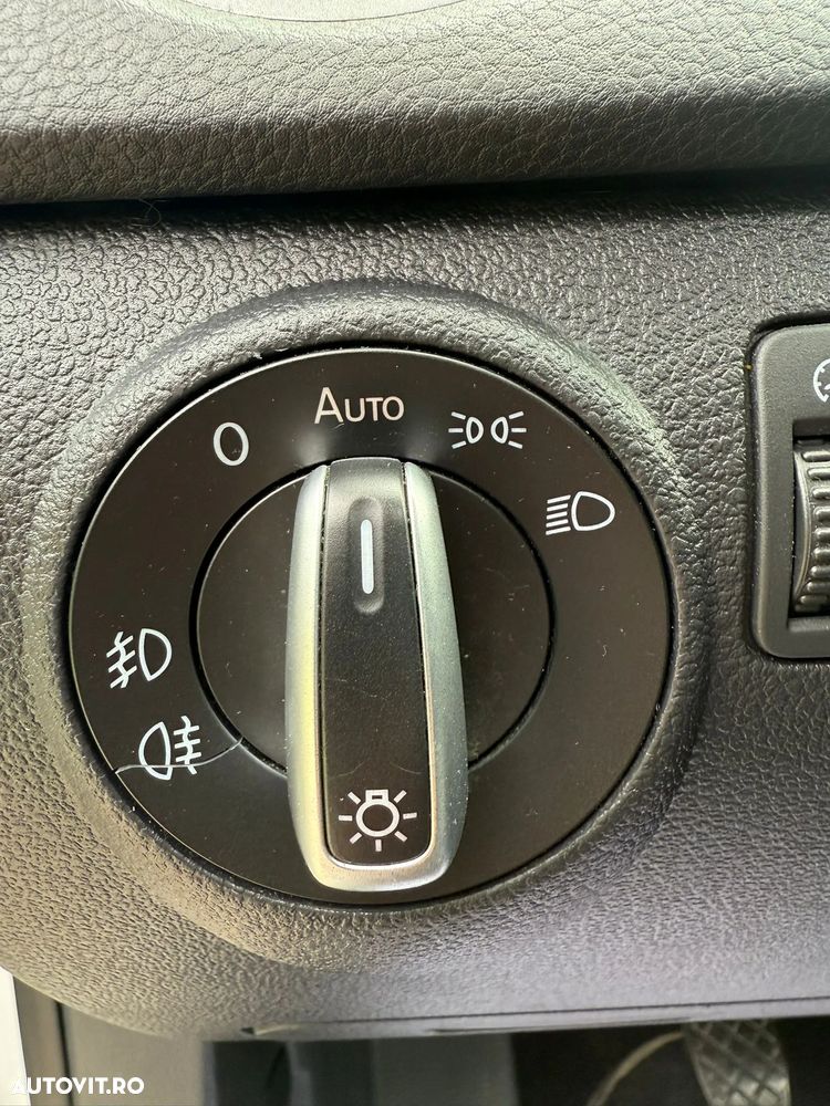 Volkswagen Tiguan 2.0 TDI DPF BlueMotion Technology Exclusive - 17