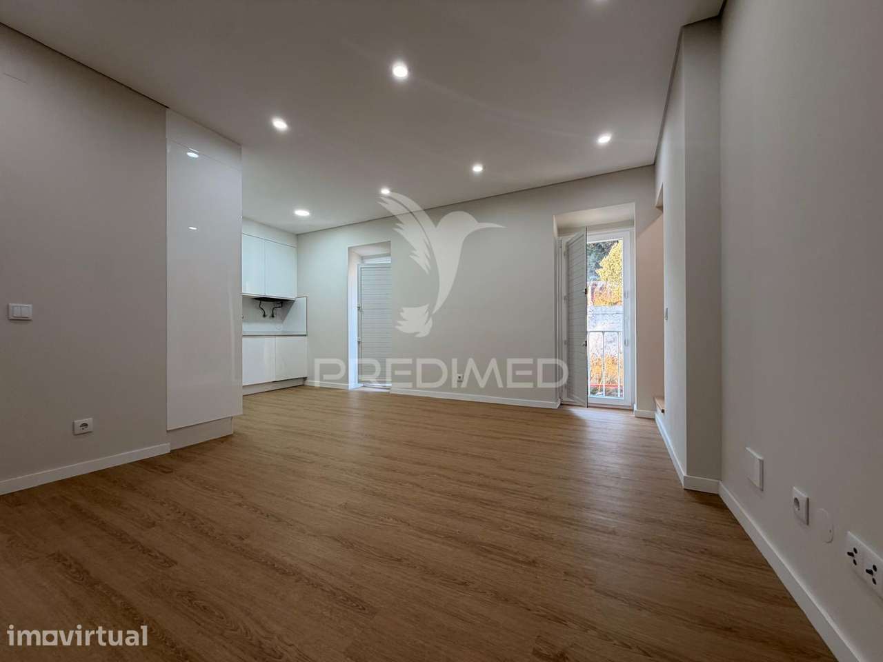 Apartamento T2/T4 Totalmente renovado em Palmela - Grande imagem: 4/40