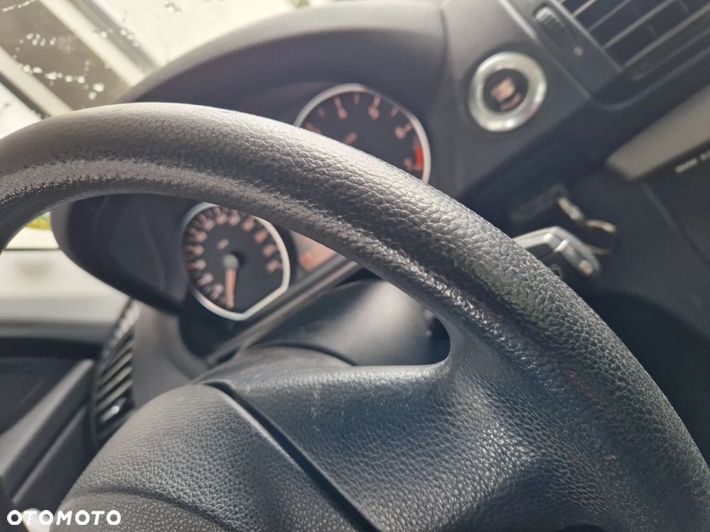 BMW Seria 1 116i - 5