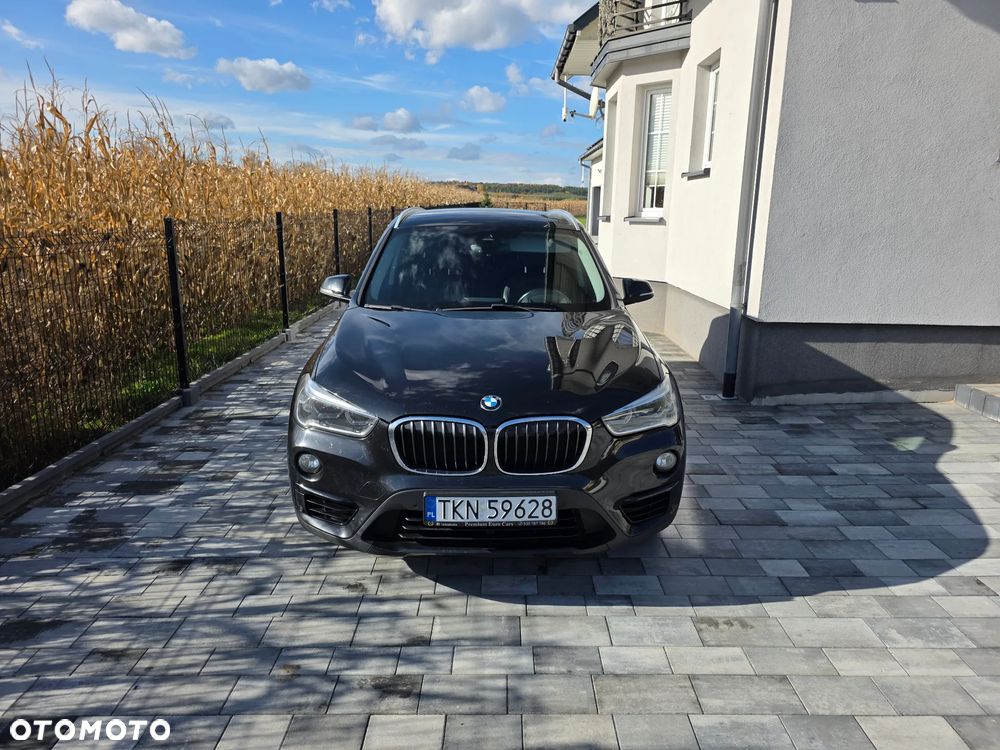 BMW X1 sDrive18d - 12