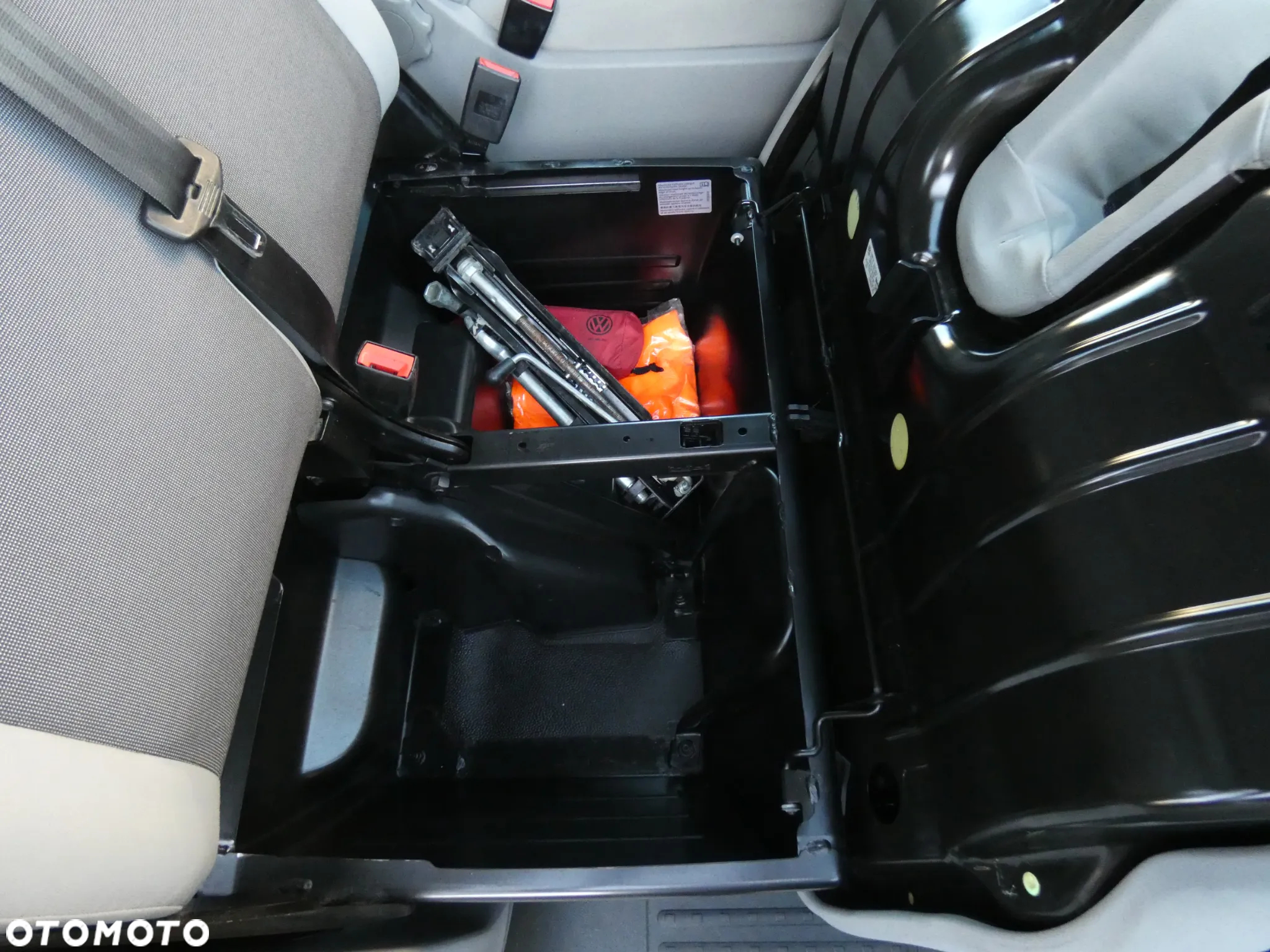 Volkswagen Transporter - 23