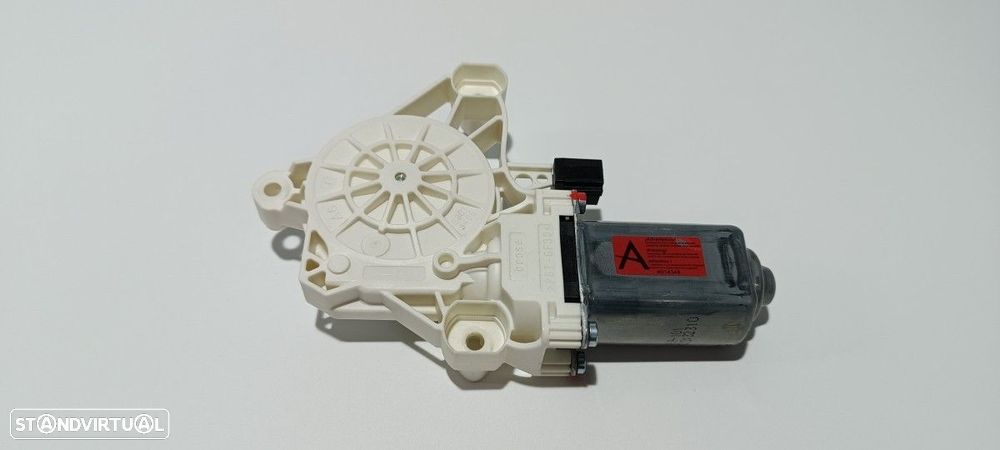 MOTOR ELEVADOR TRASEIRO ESQUERDO MERCEDES EQS 450+ - 1