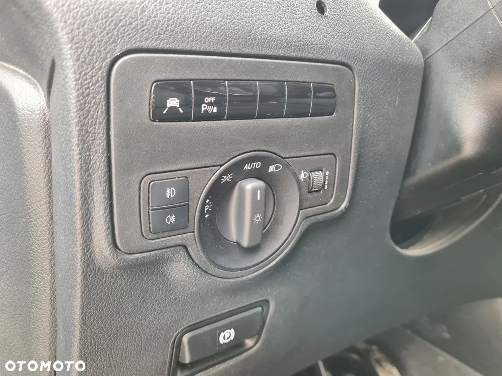Mercedes-Benz Vito - 14
