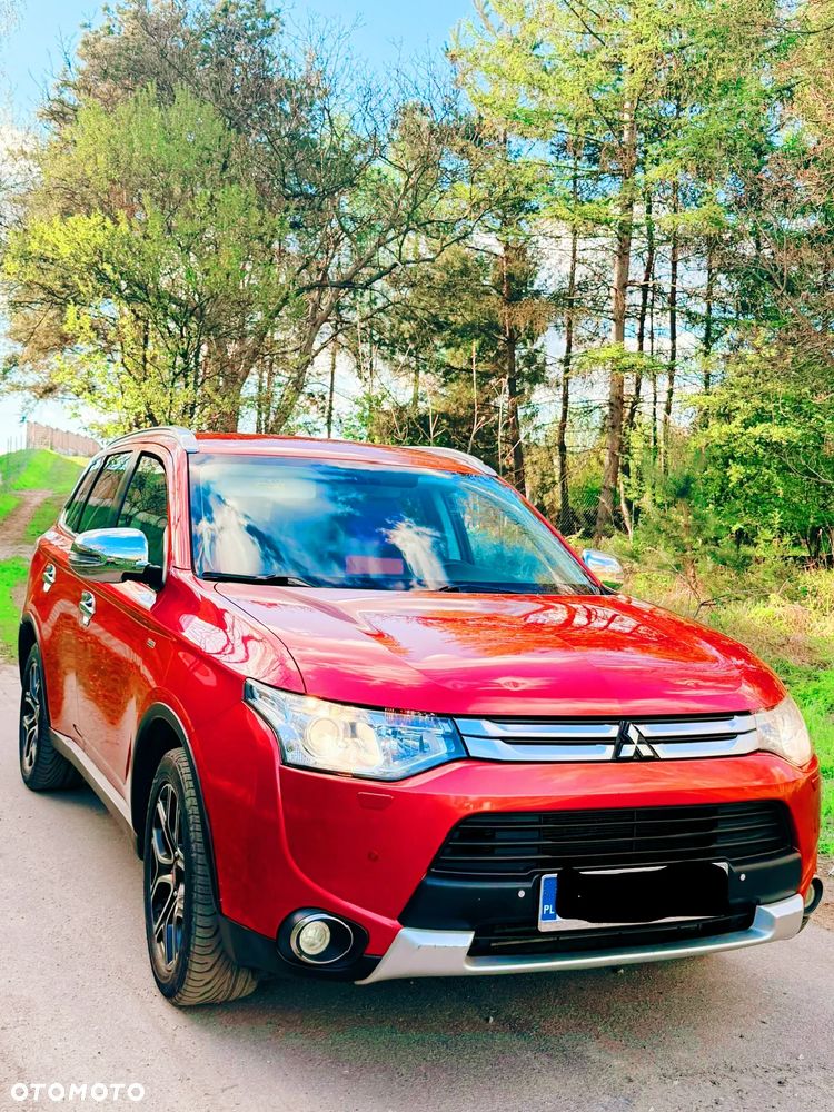 Mitsubishi Outlander 2.2 DID Intense + 4WD - 2