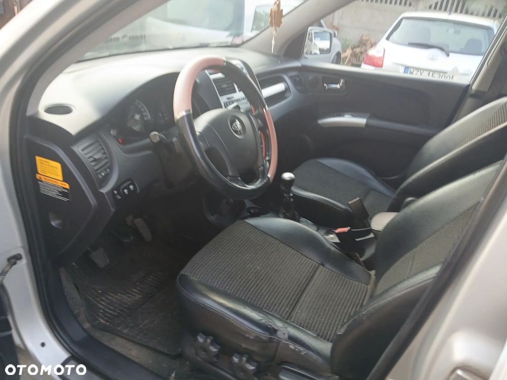 Kia Sportage - 10