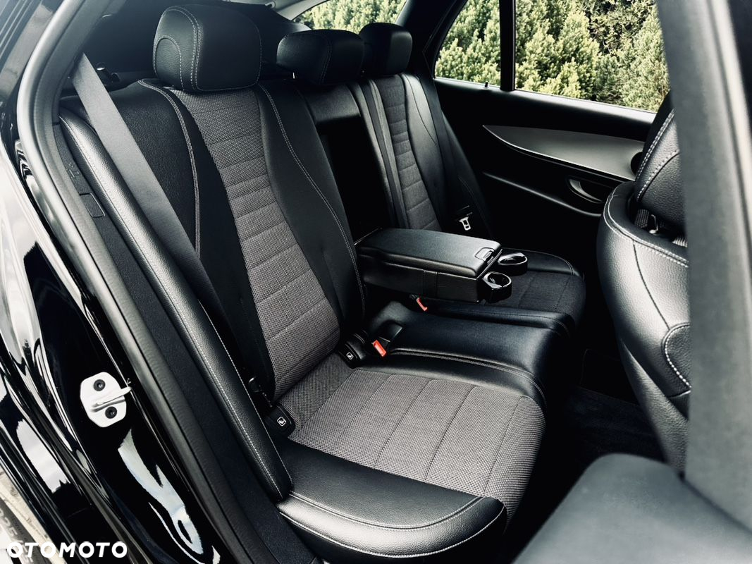 Mercedes-Benz Klasa E 220 d Avantgarde - 8