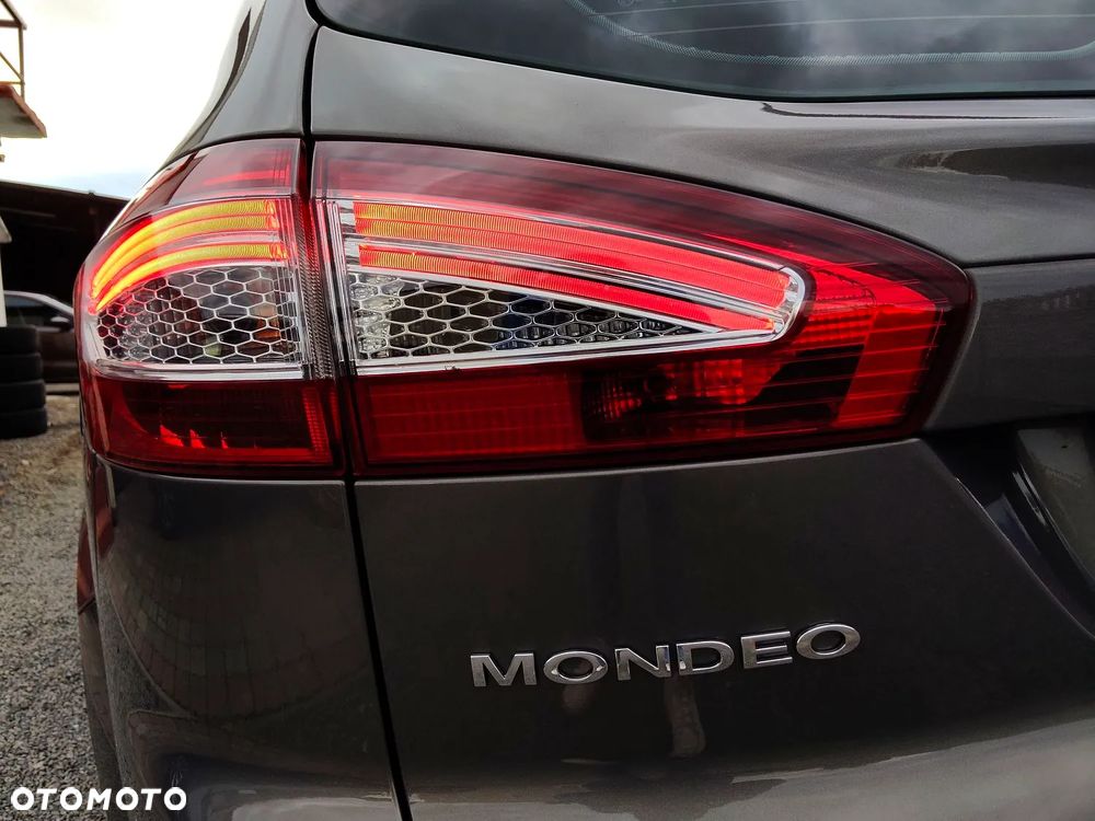 Ford Mondeo Turnier 2.0 TDCi Titanium - 9