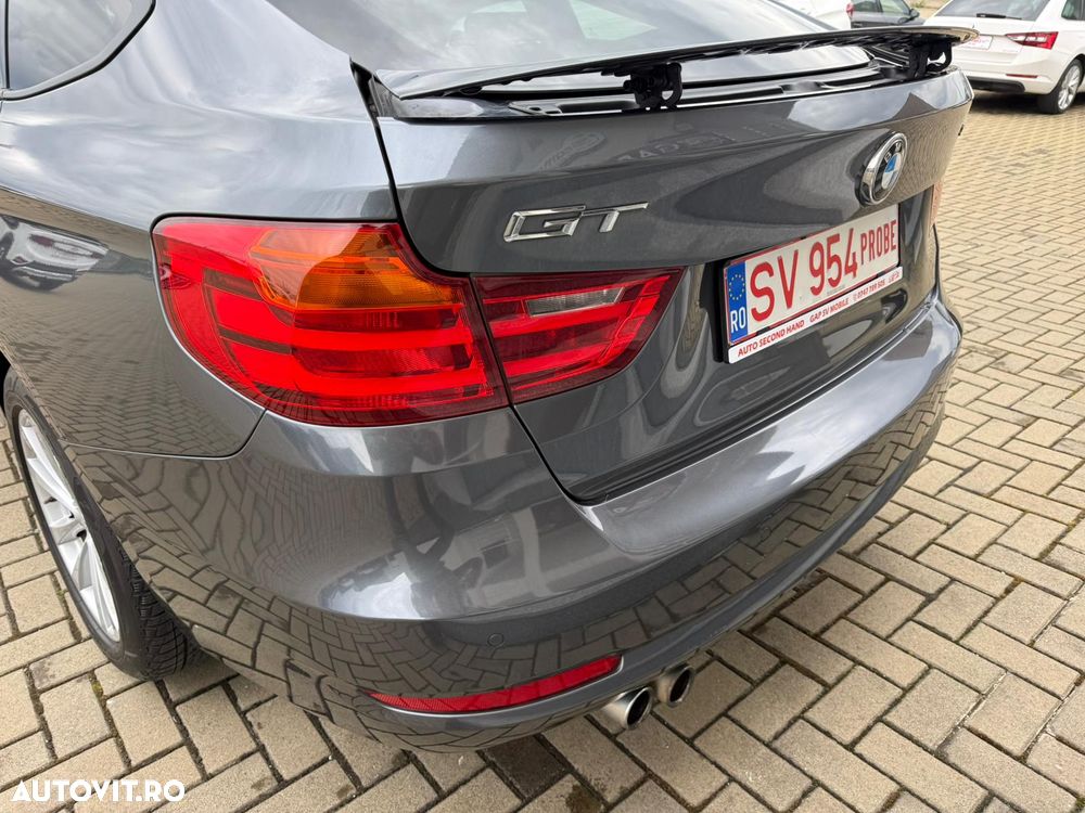 BMW Seria 3 325d Aut. Advantage - 11