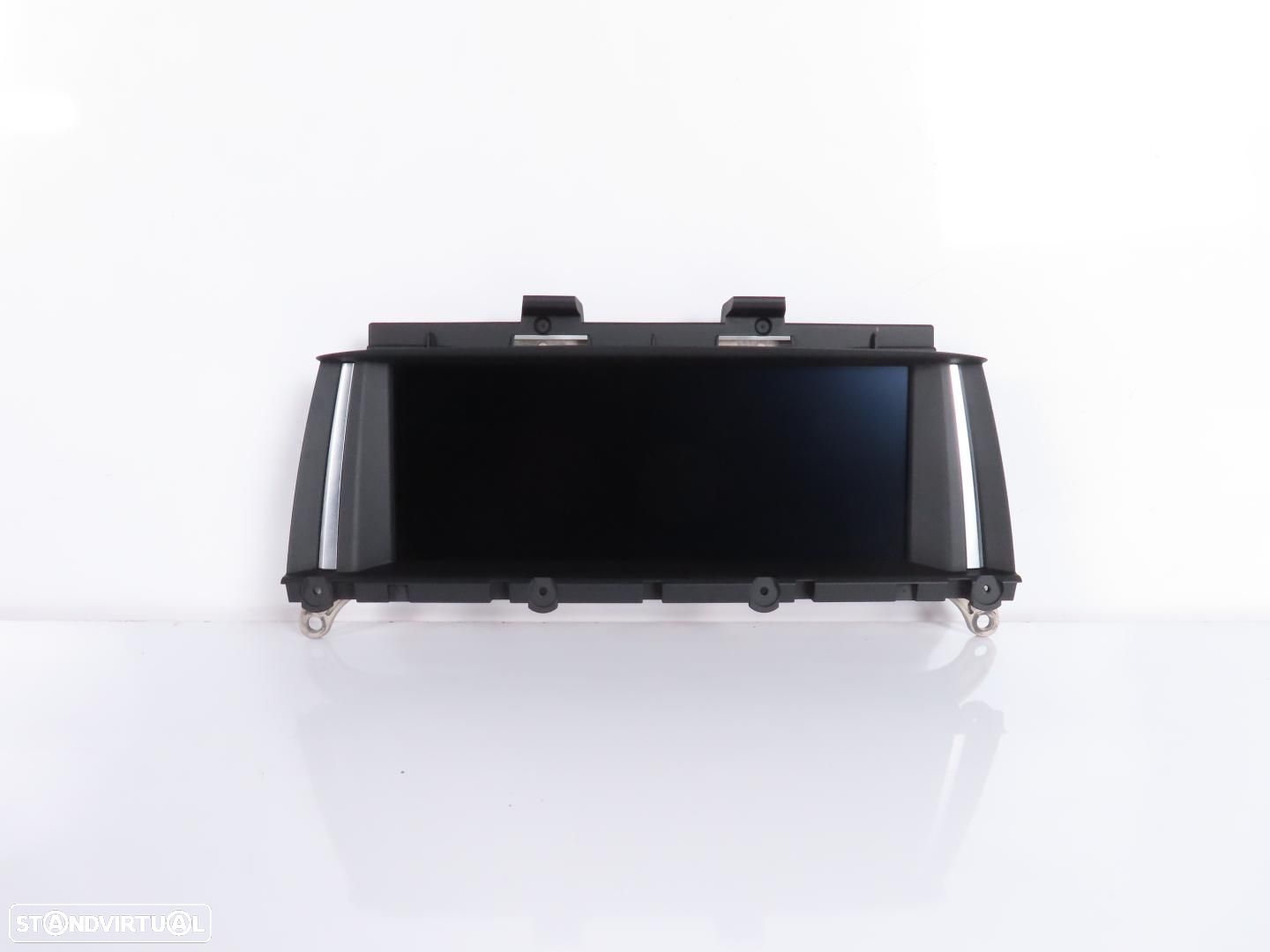 Monitor / Display sistema de navegação / GPS 8.8 GPS Profissional Central Usado... - 1