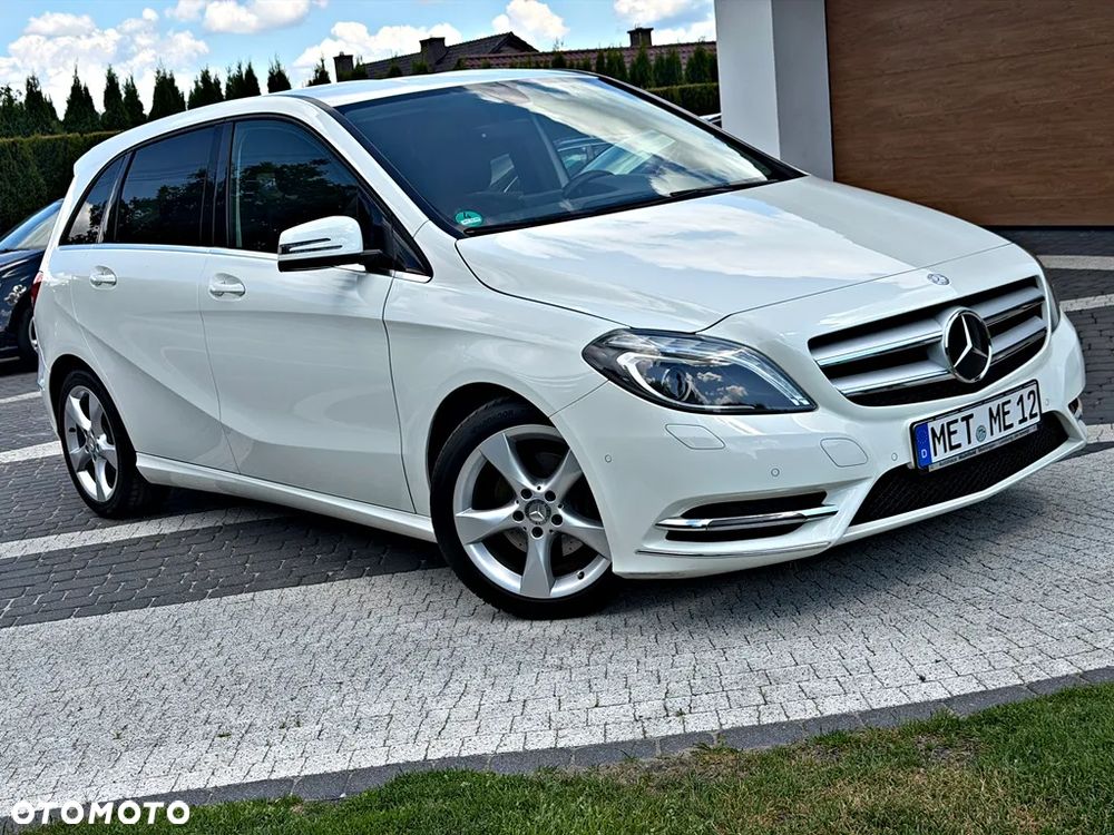 Mercedes-Benz Klasa B 200 BlueEFFICIENCY Edition 1 - 3