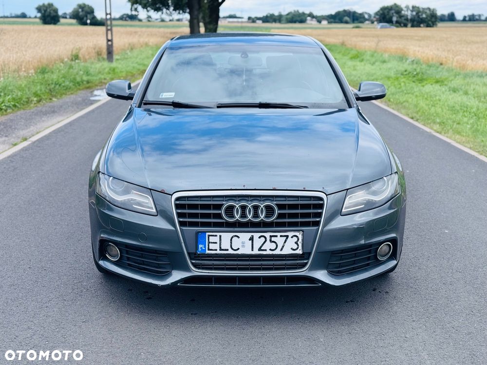 Audi A4 Avant - 1