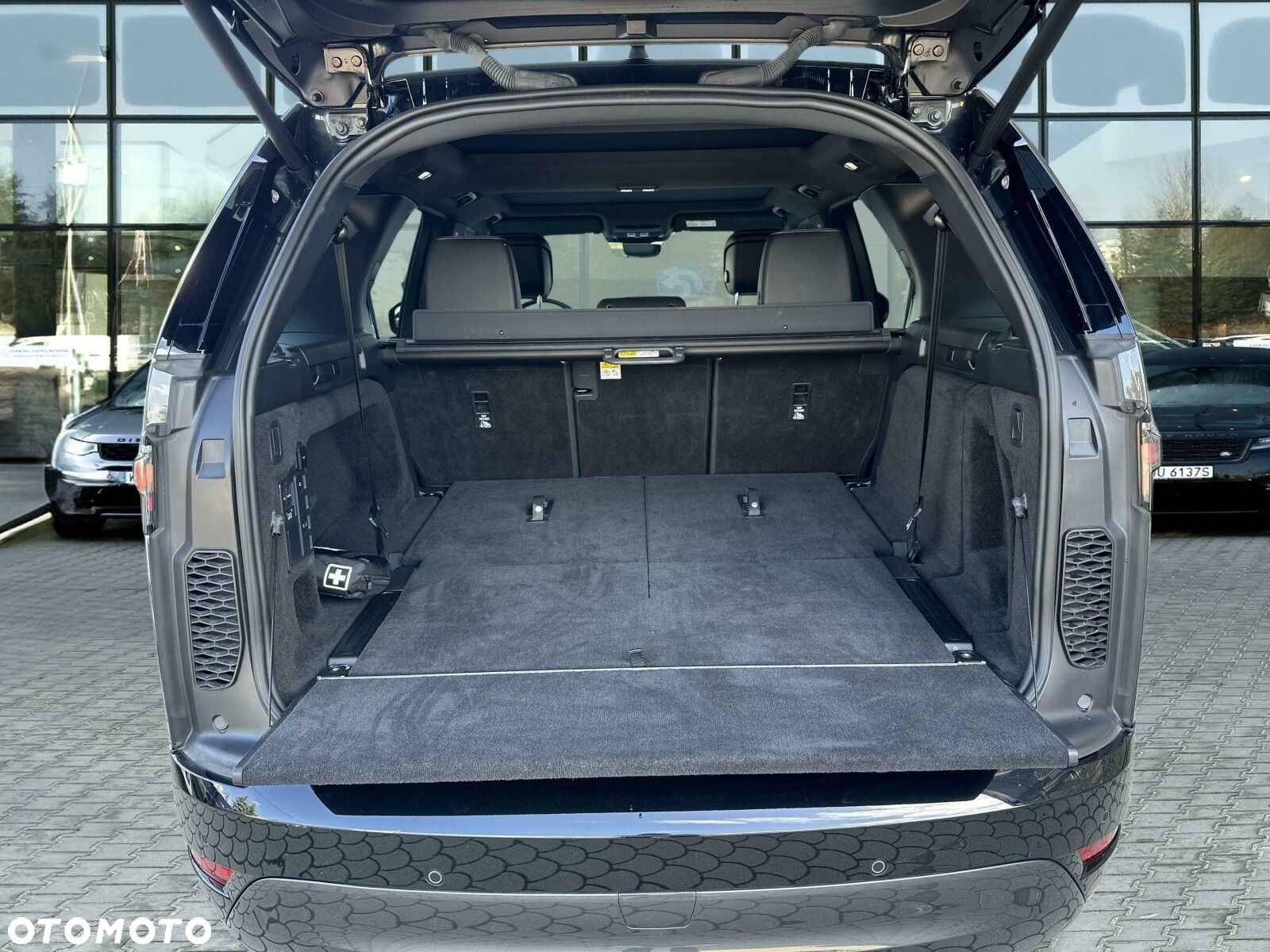 Land Rover Discovery - 20