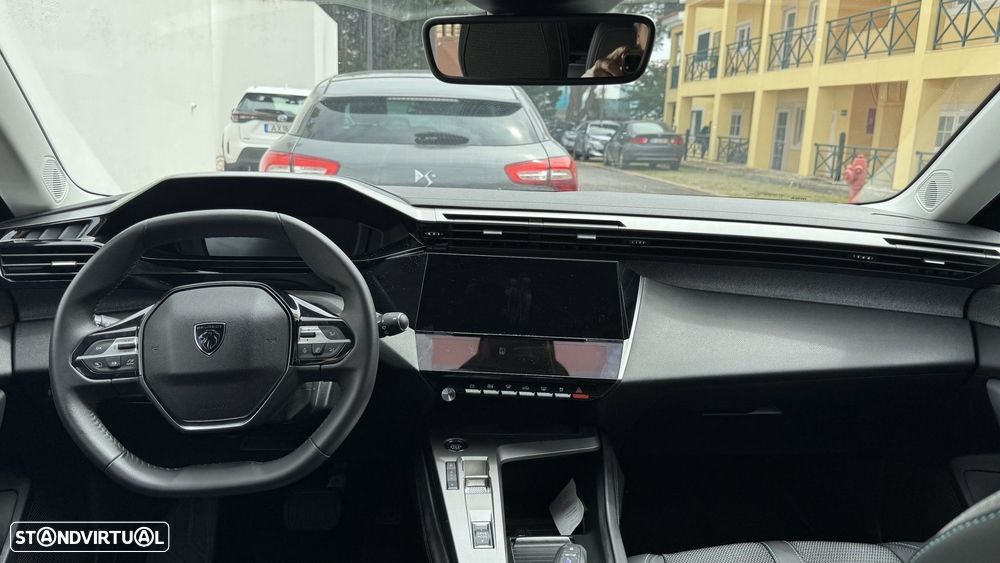 Peugeot e-308 54 kWh Allure - 14