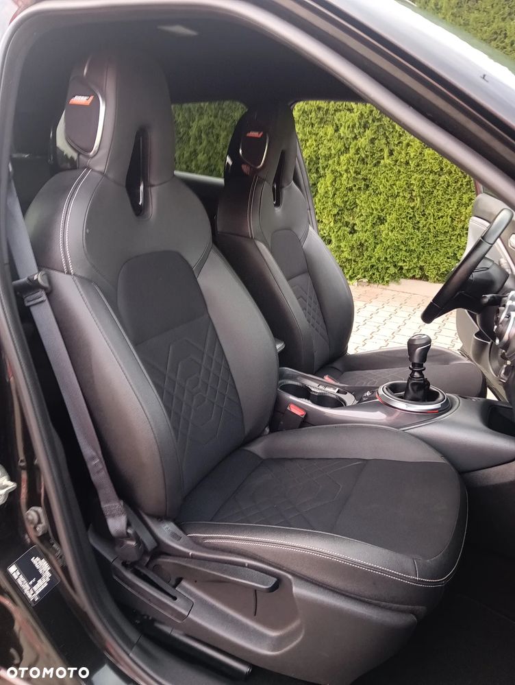 Nissan Juke 1.0 DIG-T Tekna - 11