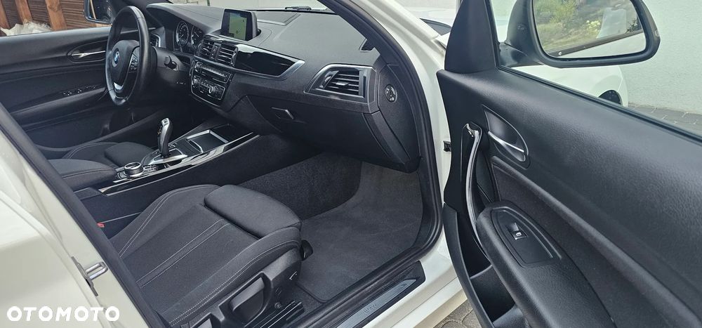 BMW Seria 1 116d Sport Line - 18