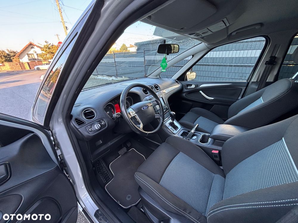 Ford S-Max 2.0 TDCi DPF Champions Edition - 15