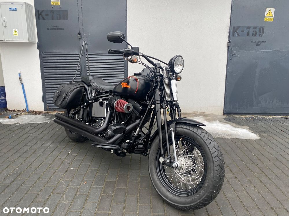 Harley-Davidson Softail Cross Bones - 4