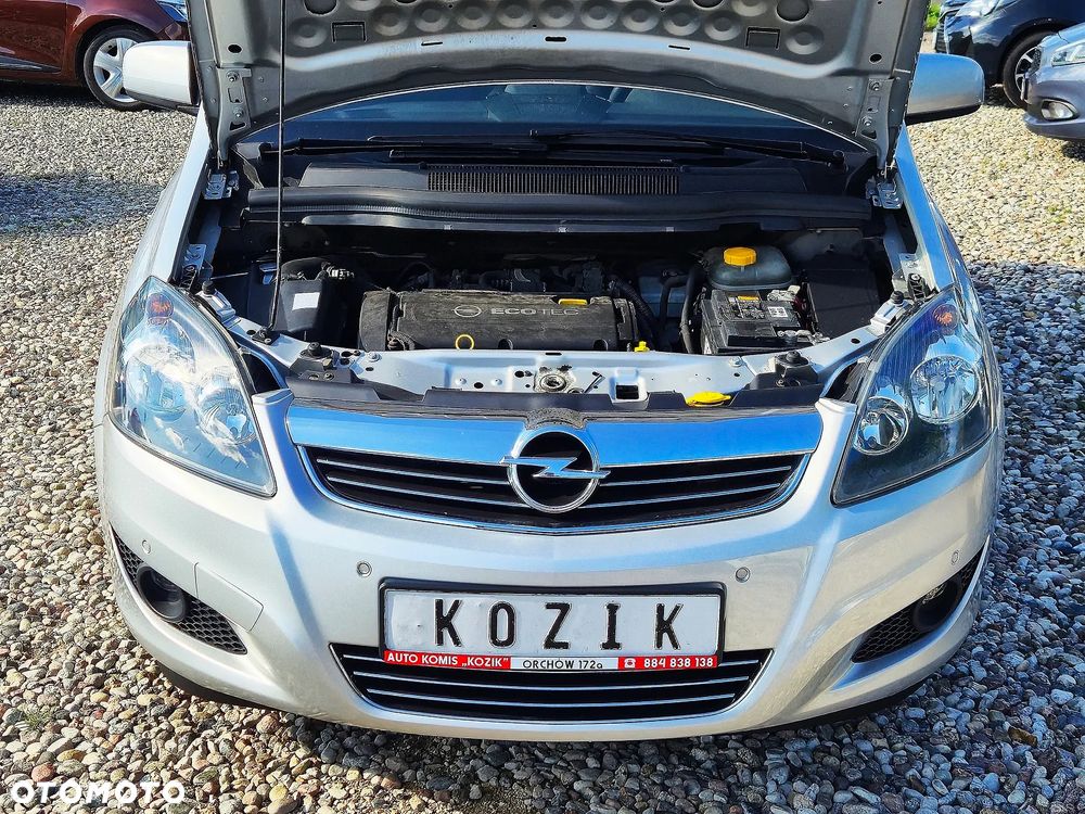 Opel Zafira 1.8 Innovation - 37