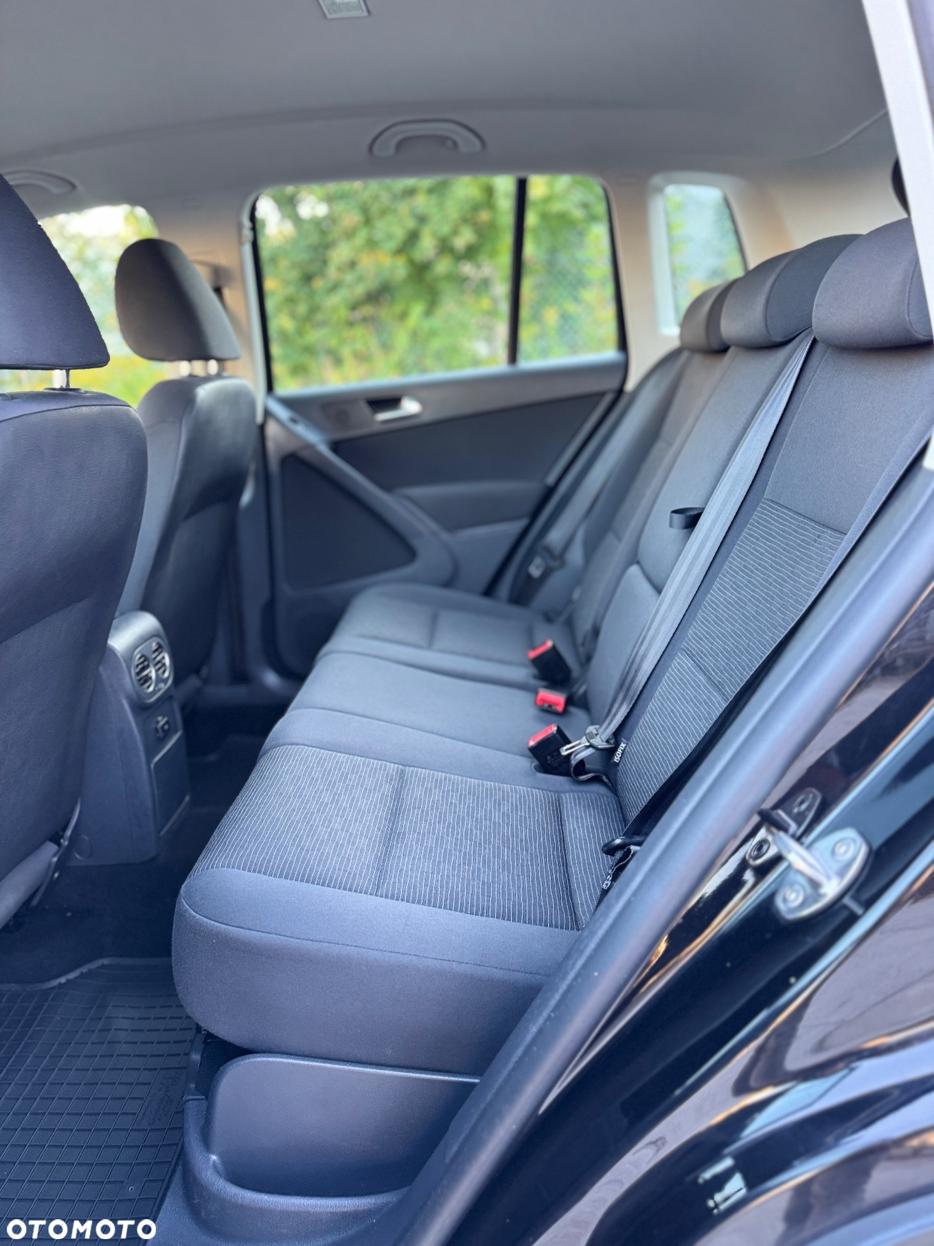 Volkswagen Tiguan - 14
