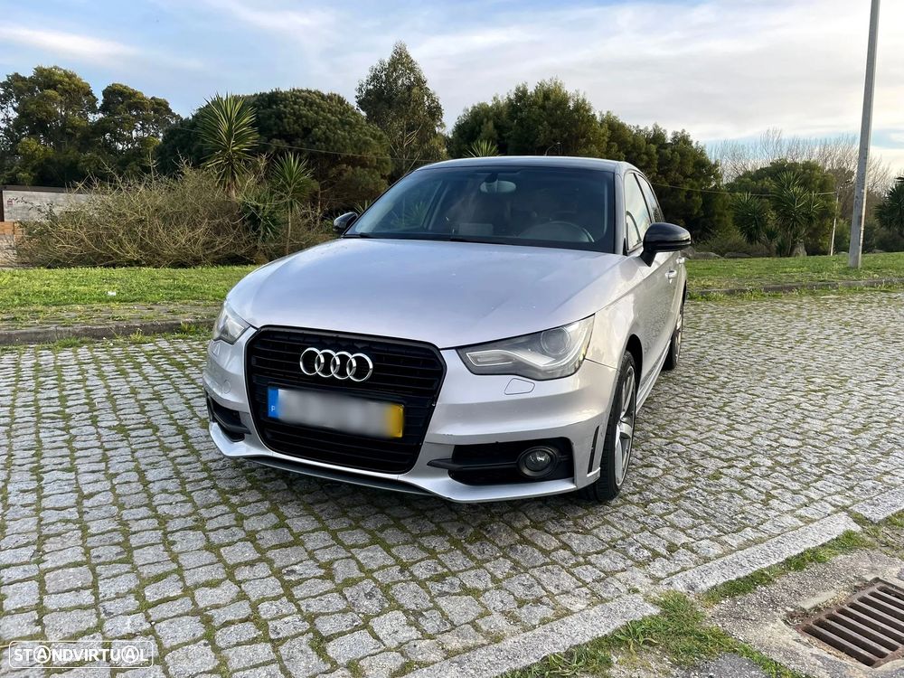 Audi A1 Sportback 1.6 TDI S-line - 1