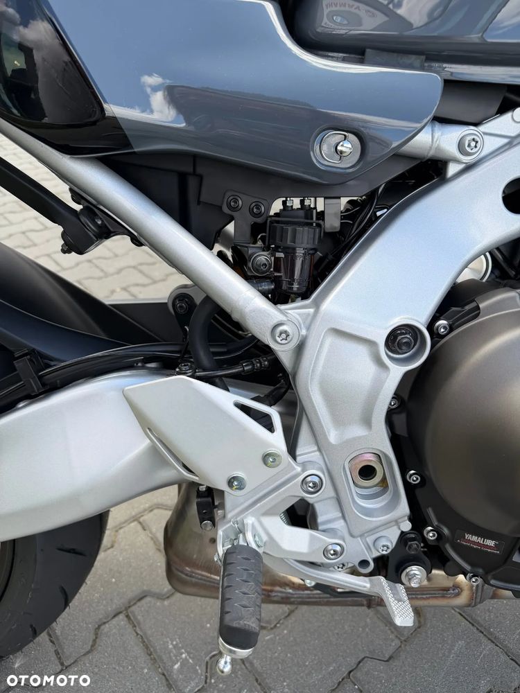 Yamaha XSR - 5