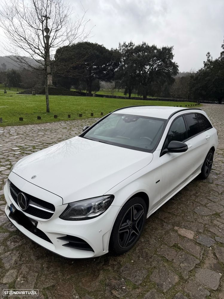 Mercedes-Benz C 300 e AMG Line - 2