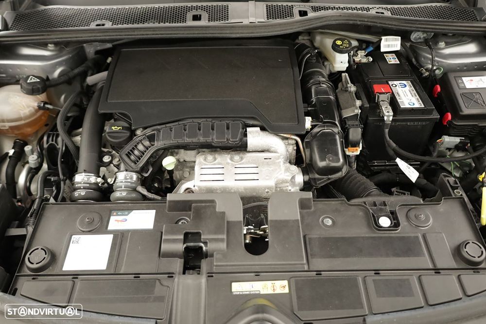 Citroën C4 1.2 PureTech Max EAT8 - 25