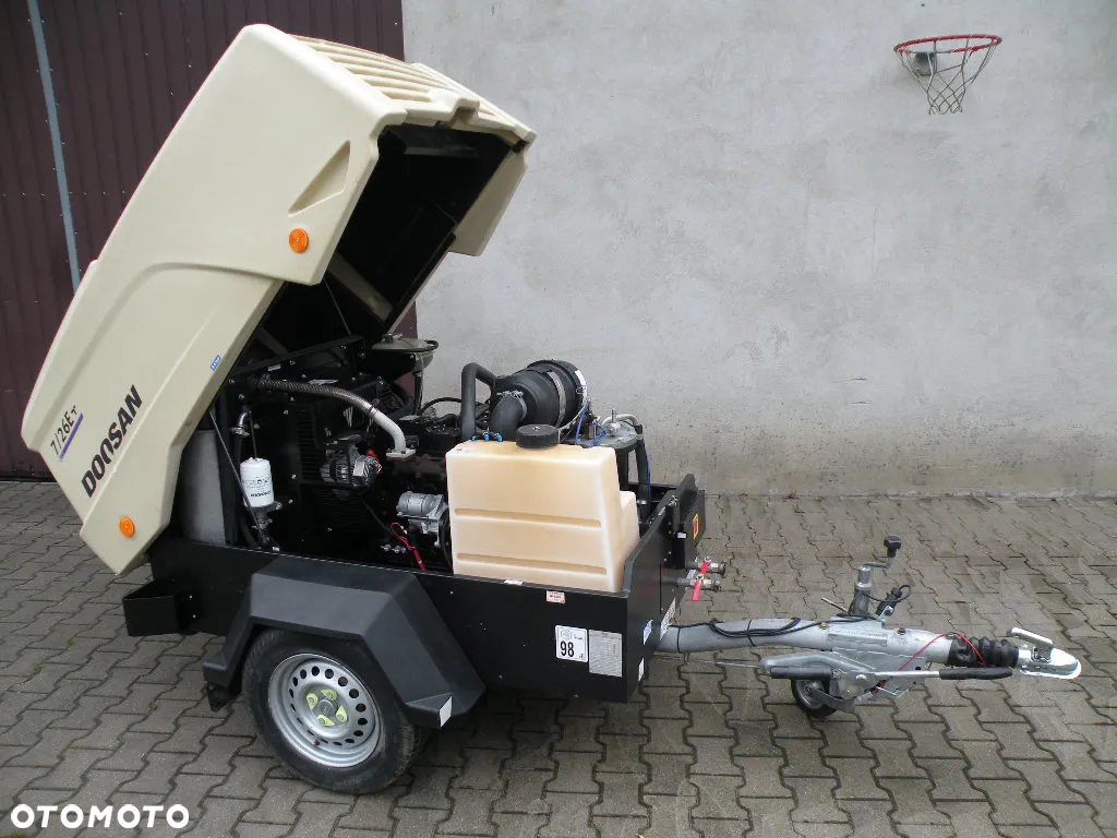 Doosan 726 E+ - 3