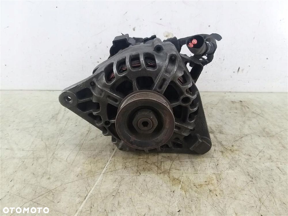 Alternator Hyundai TUSCON ELATRA Getz 02-11 1.4 VALEO 37300-22650 90A - 1
