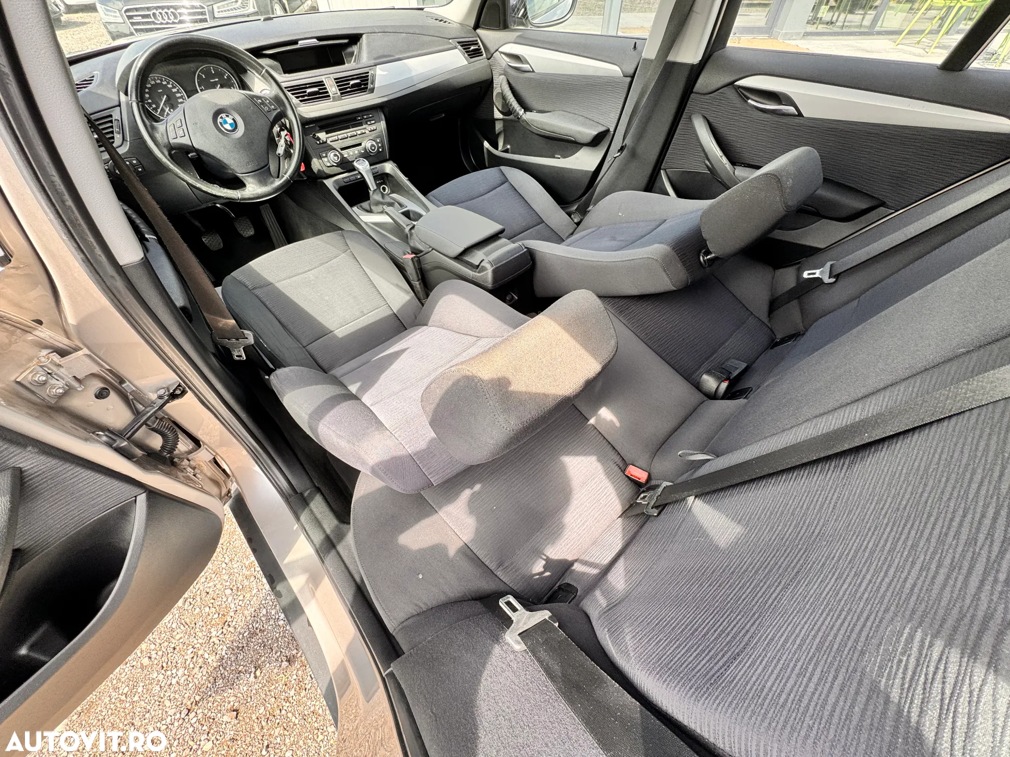 BMW X1 xDrive20d - 23