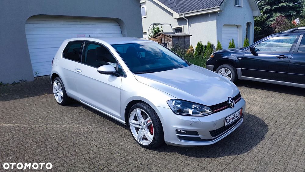 Volkswagen Golf 1.6 BlueTDI DSG Comfortline - 27