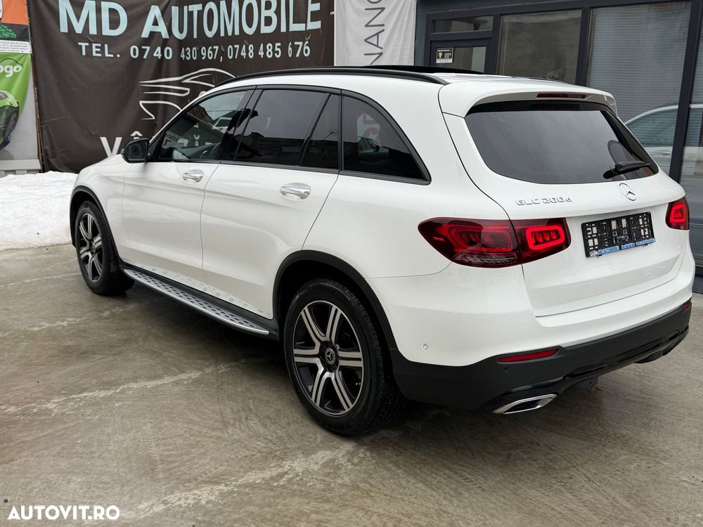 Mercedes-Benz GLC - 27