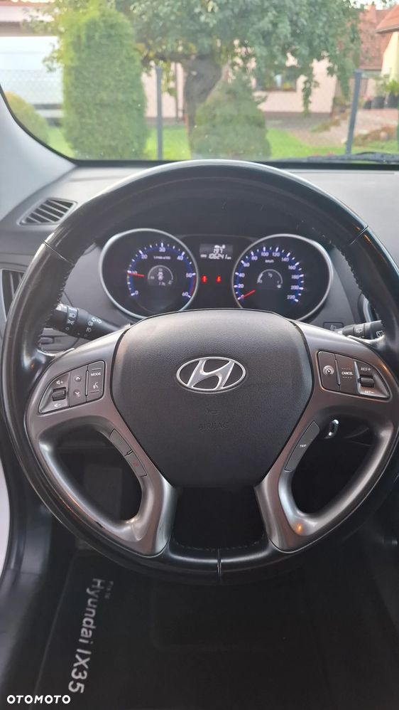 Hyundai ix35 1.7 CRDi Premium 2WD - 18