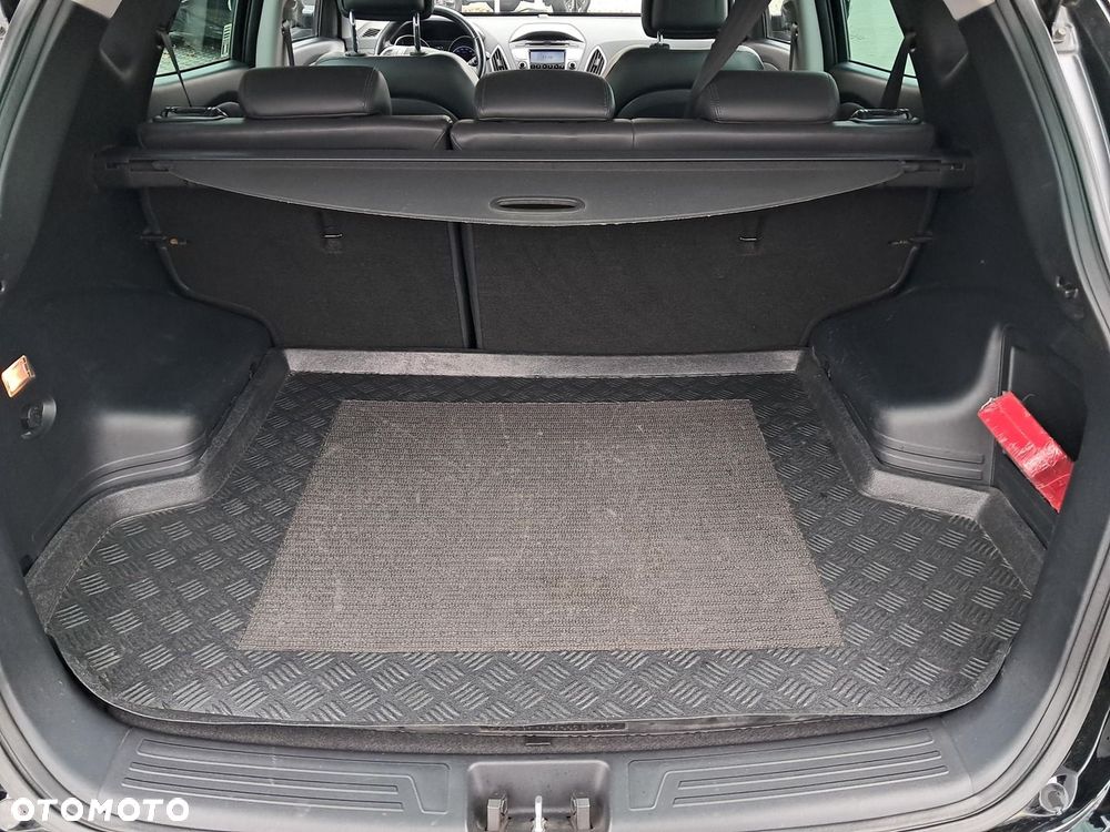 Hyundai ix35 1.6 GDI Comfort 2WD - 12