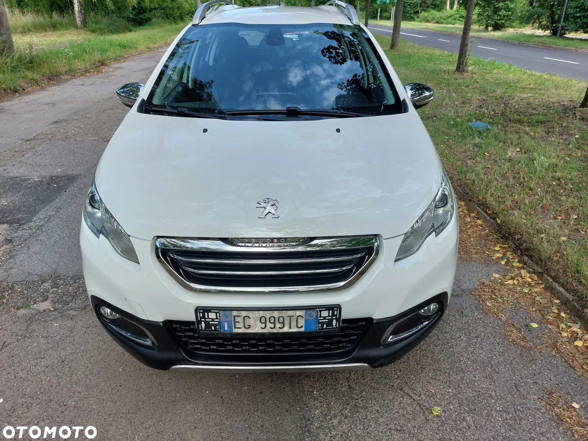 Peugeot 2008 PureTech 82 Allure - 4