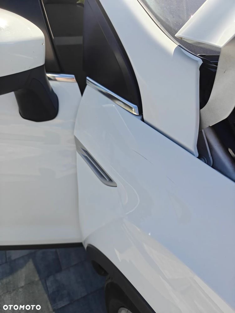Ford Kuga - 12