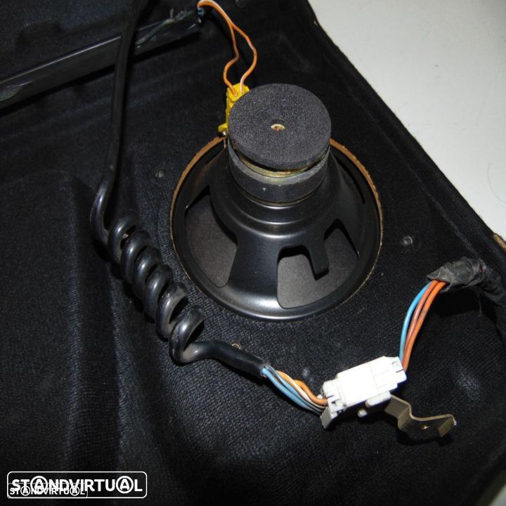 Lancia Delta modelo de 1994 chapeleira - 3