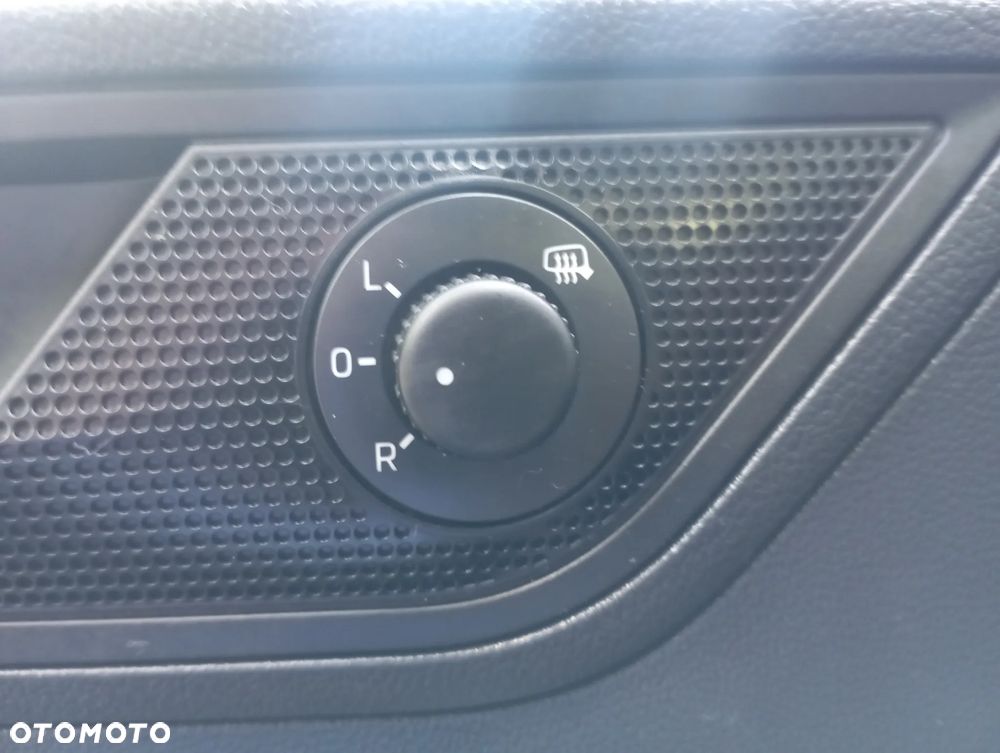 Skoda RAPID 1.4 TDI DPF Ambition - 21