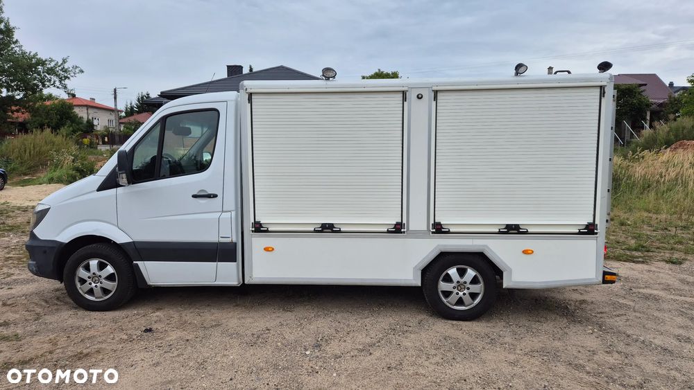 Mercedes-Benz SPRINTER - 8