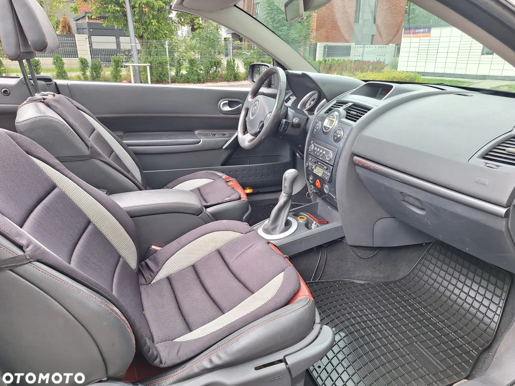 Renault Megane 1.6 Dynamique - 12