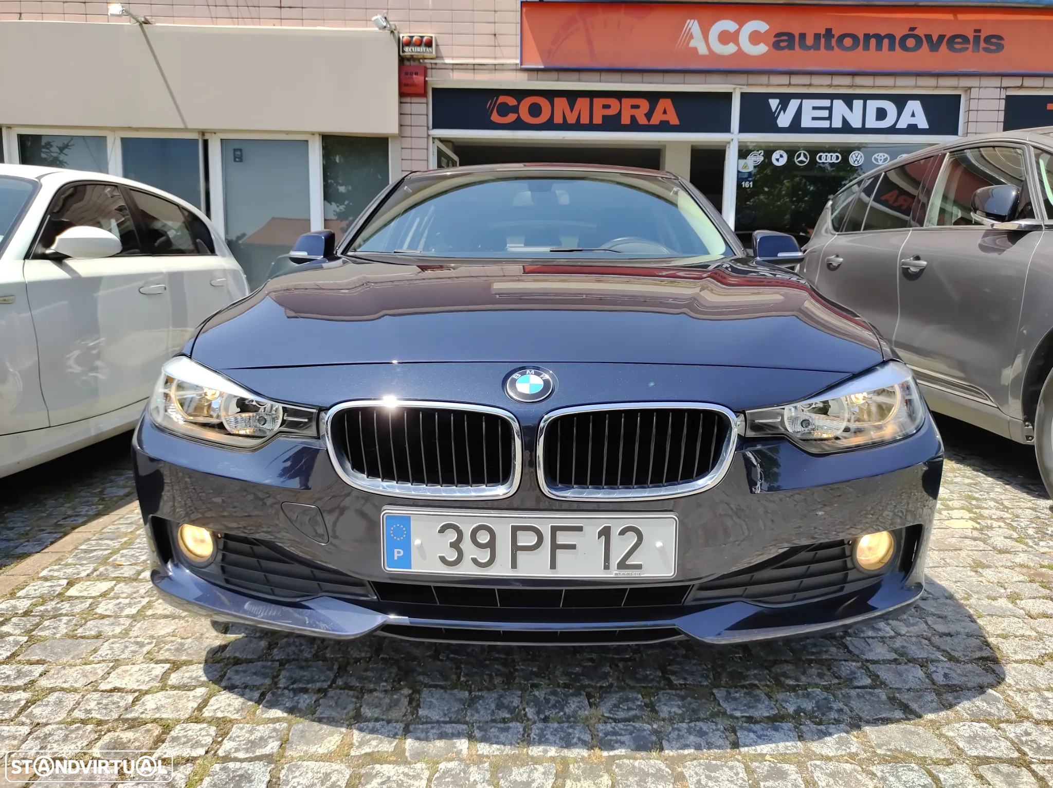 BMW 318 d Touring Auto - 3