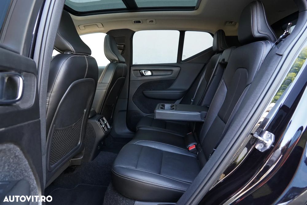 Volvo XC 40 D4 AWD Geartronic Inscription - 10