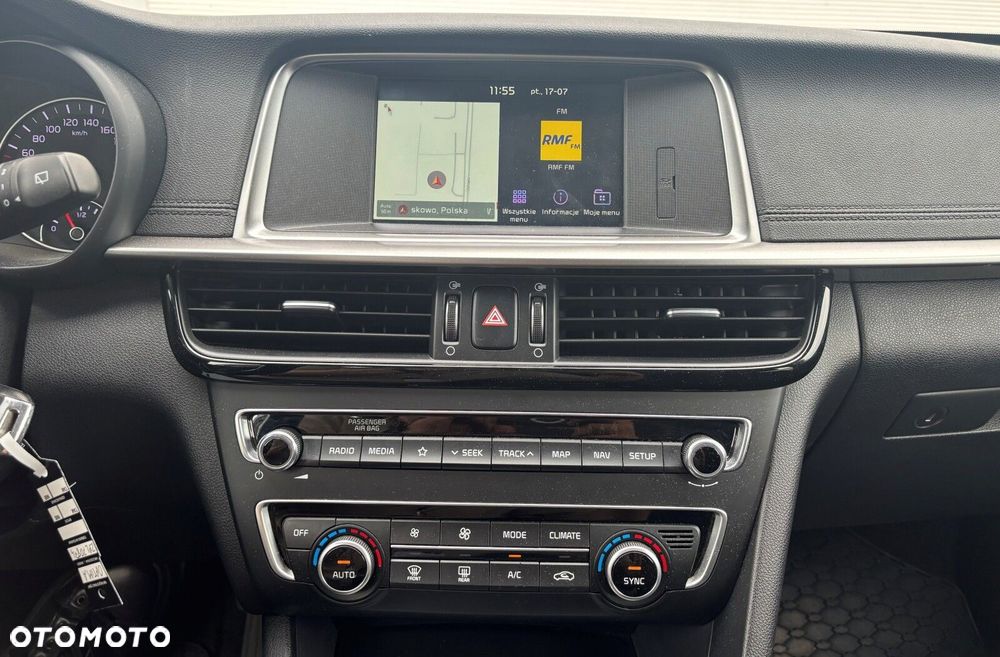 Kia Optima - 13