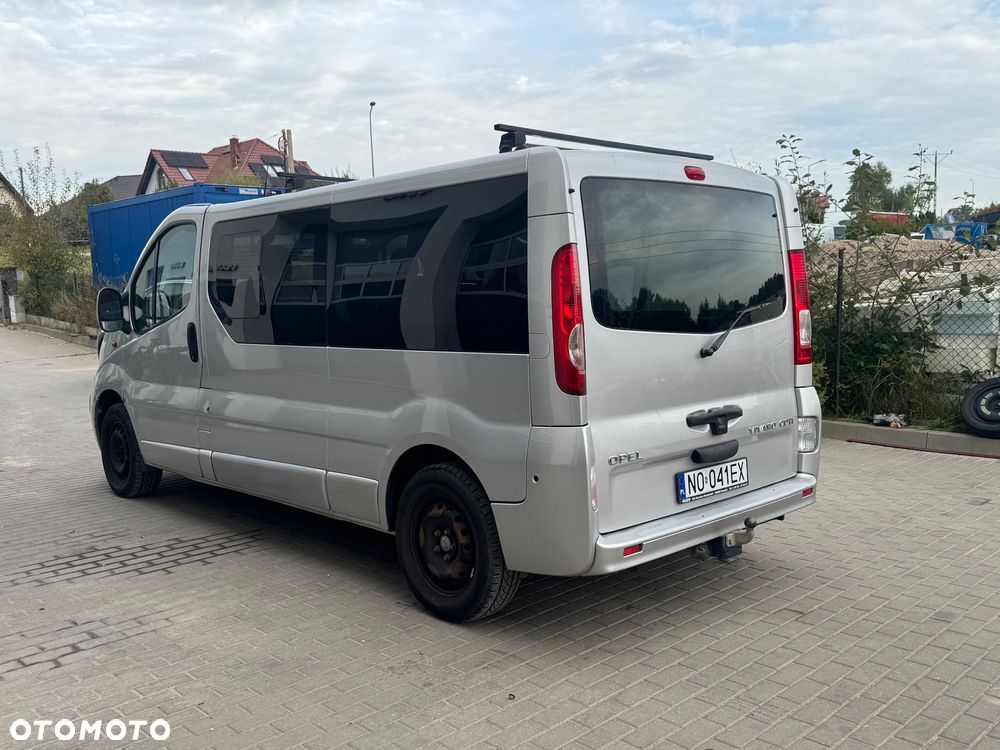 Opel Vivaro - 5